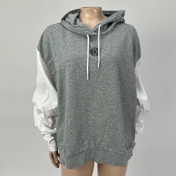 Nike Tops - Nike Women’s Sportswear Icon Clash Hoodie Plus Kadın Sweatshirt 1X DJ6684 M3-18